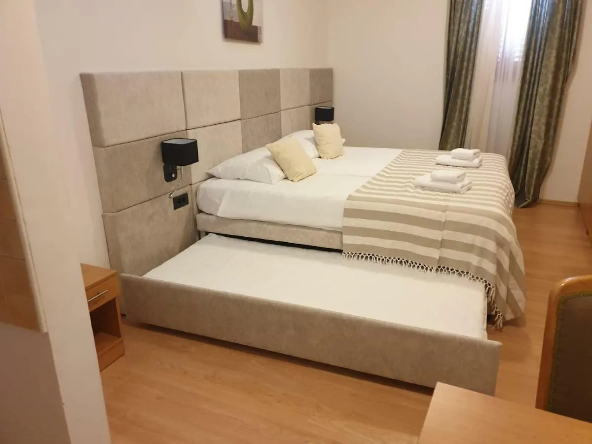 Sveti Lovro Apartments Lovrečica